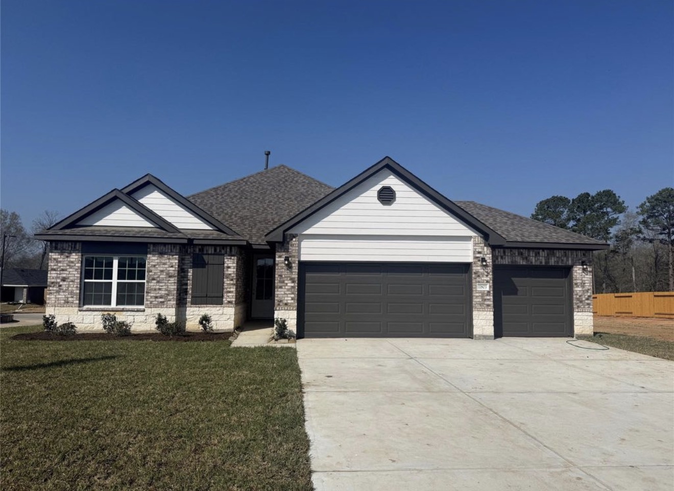 11803 Serena's Song Drive exterior
